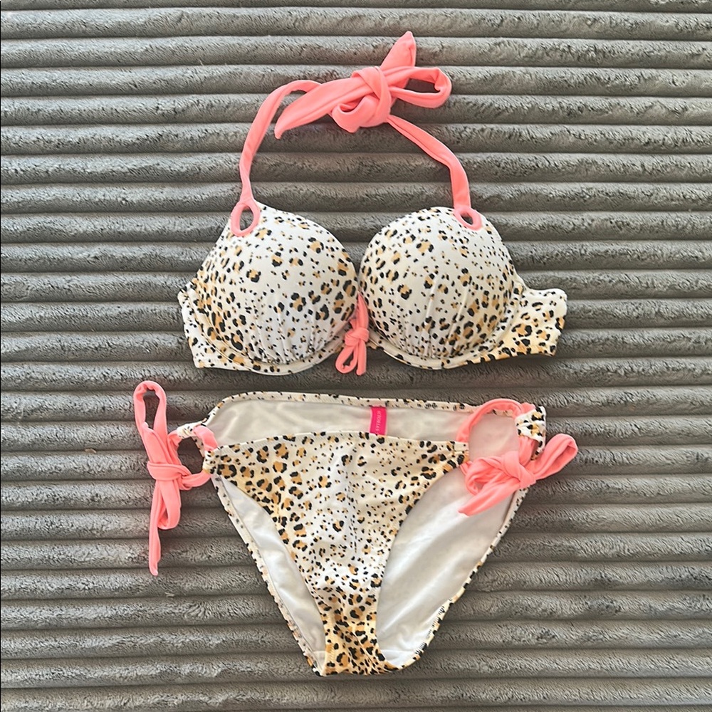Victoria’s Secret Leopard Print Bombshell Swimsuit